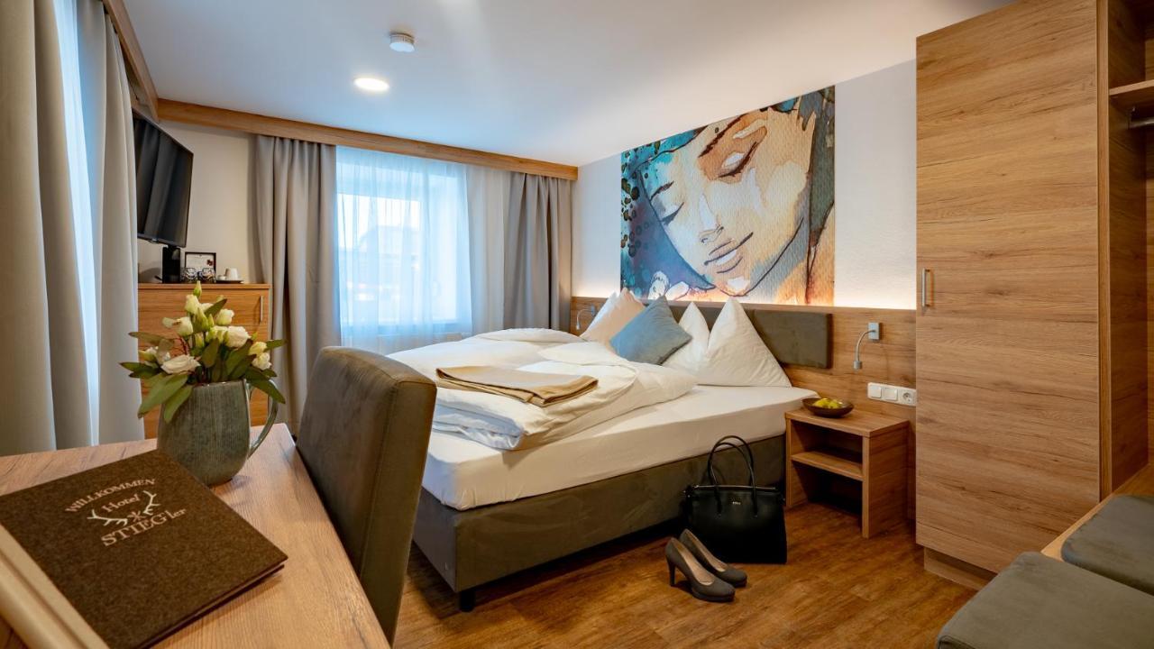 Hotel Stiegler Bed & Breakfast Timelkam Kültér fotó