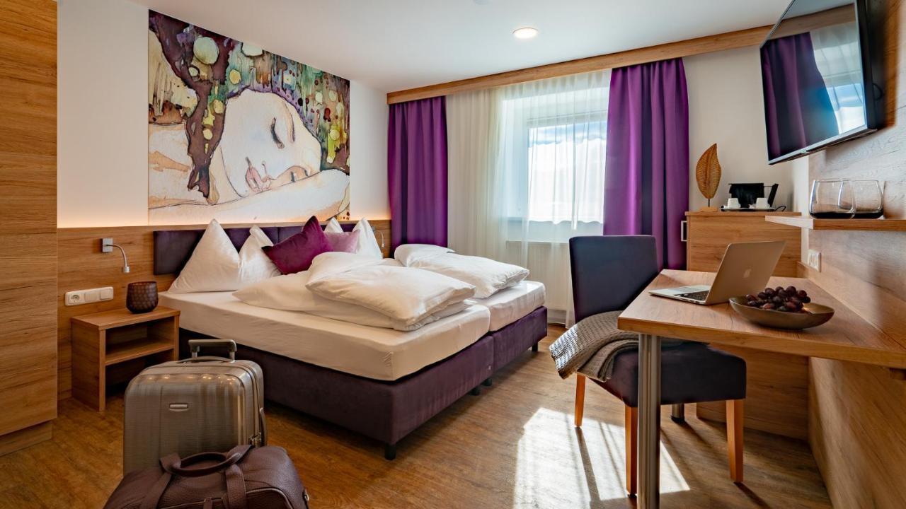 Hotel Stiegler Bed & Breakfast Timelkam Kültér fotó
